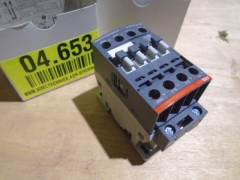 ABB AF09-30-10-11 relais 25 amp